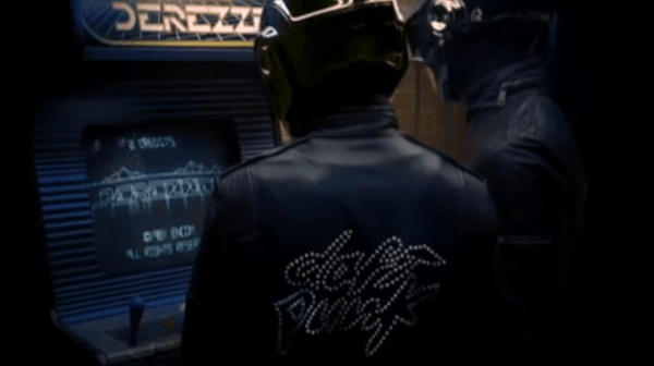 Daft Punk: Derezzed 20