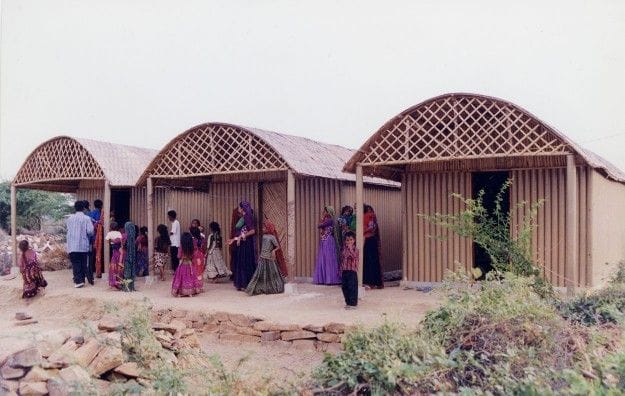 Maison en carton à Bhuj, Inde (2001)
