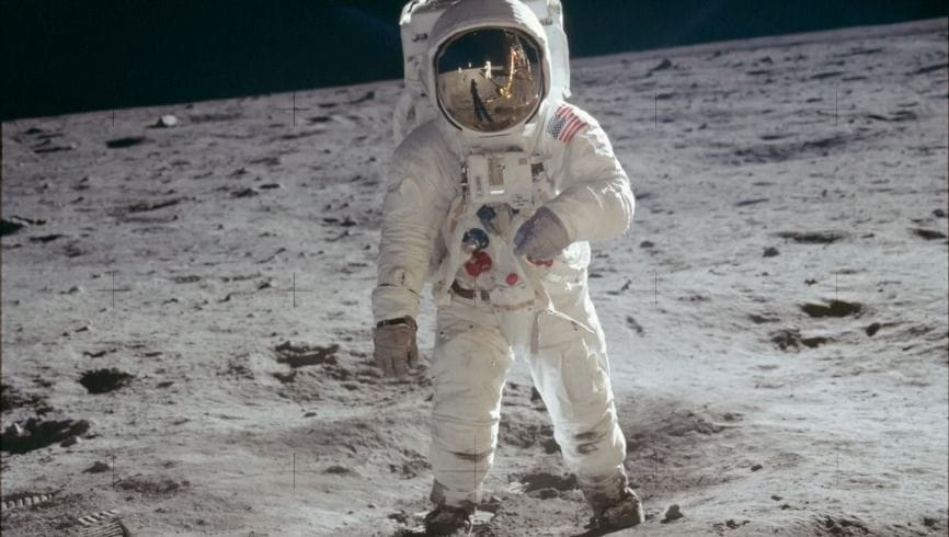 homme sur la lune