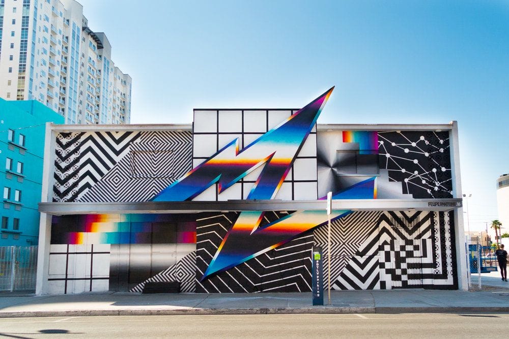 Le street-art futuriste de Felipe Pantone 1