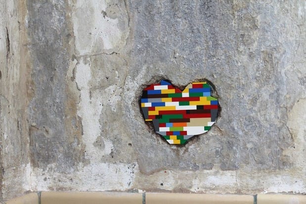 Jan Vormann répare le monde avec des blocs de LEGO ! 20