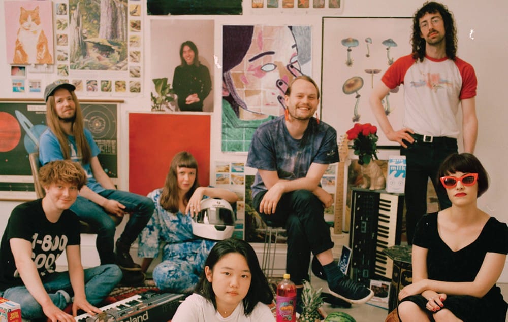 LIT - Superorganism vous file 'Something for your M.I.N.D.' 2