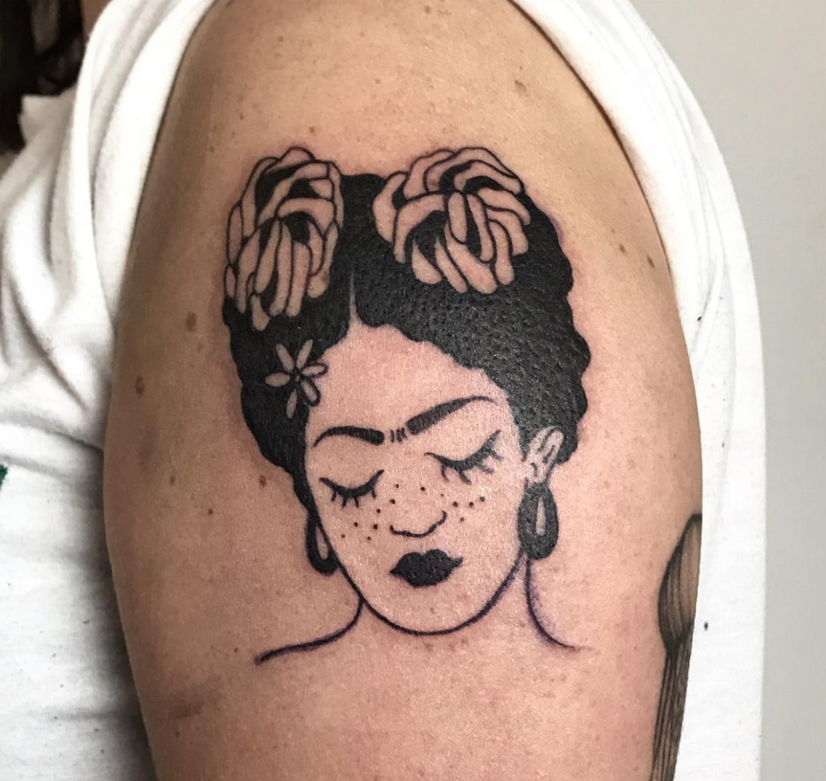tatouage Frida Kahlo