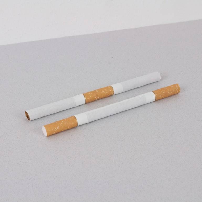 Bas van Wieringen cigarettes