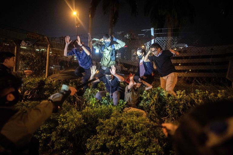 Nicolas Asfouri est le grand vainqueur dans la catégorie Informations générales, reportages pour une série d'images sur les manifestations à Hongkong. NICOLAS ASFOURI / AFP
