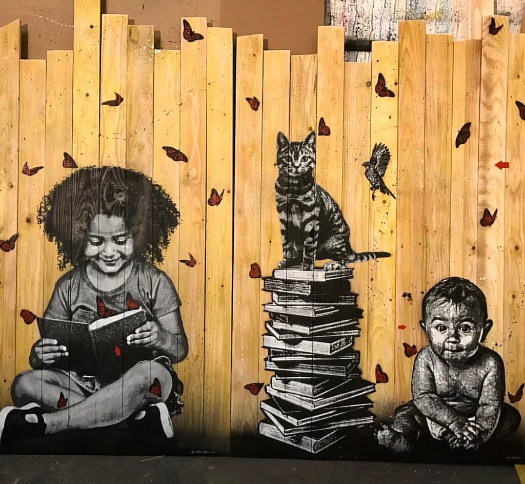 jef aérosol street art books cat bird babyy palissade bois papillons rouges