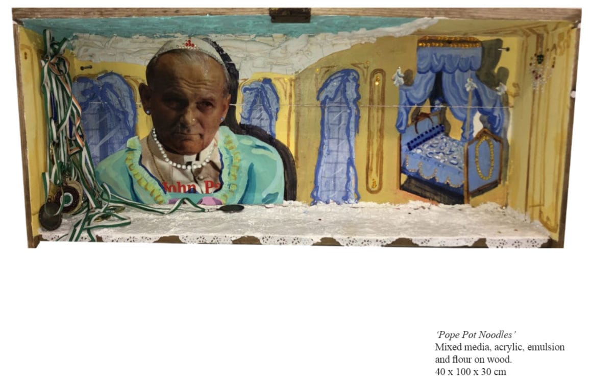 Peinture collage avec la tête du pape