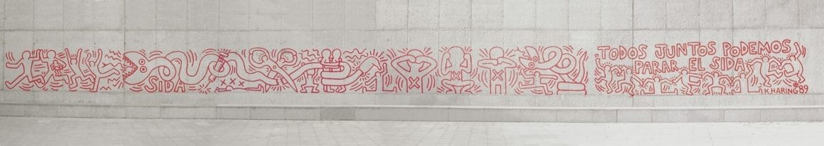 fresque entière peinte par Keith Haris "tous ensemble nous pouvons arrêter le sida"