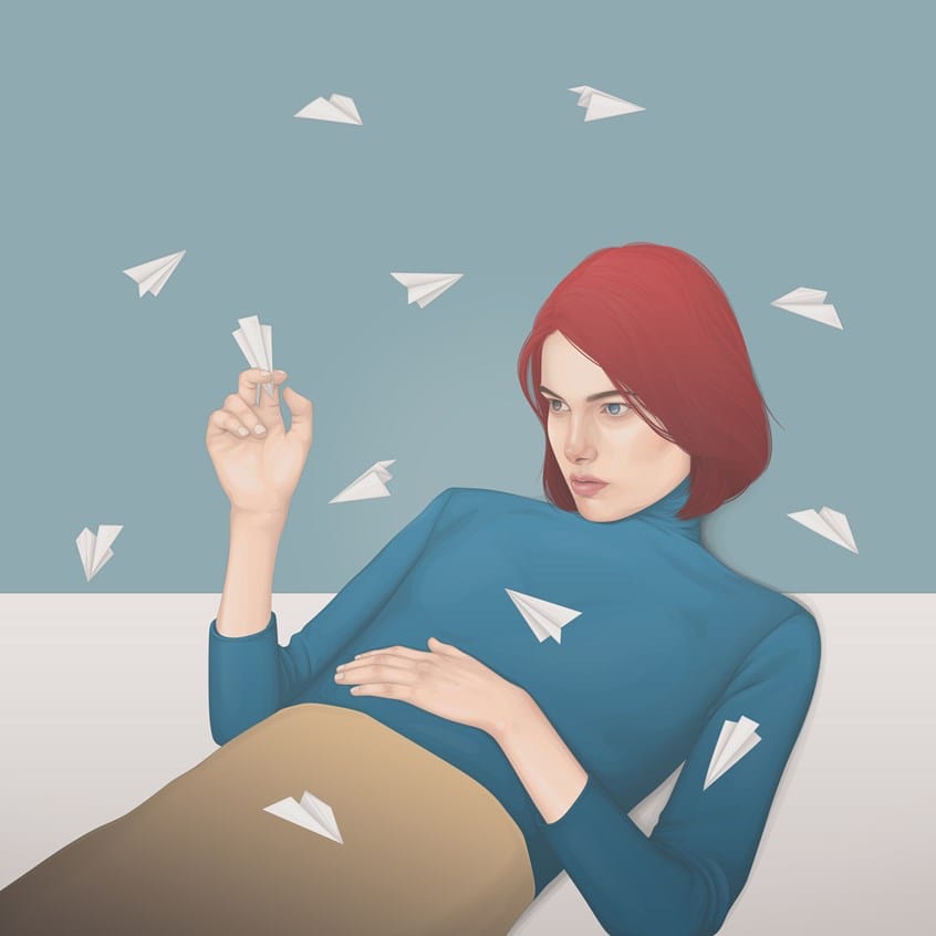 image vectorielle d'une femme jouant avec des avions en papier allongée en arrière