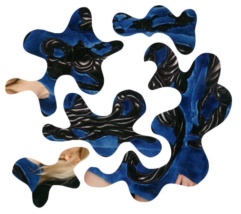 Collage dans les tons noir et bleu. Découpage sous forme de vagues. Les différents éléments découpés ne se touchent pas. 